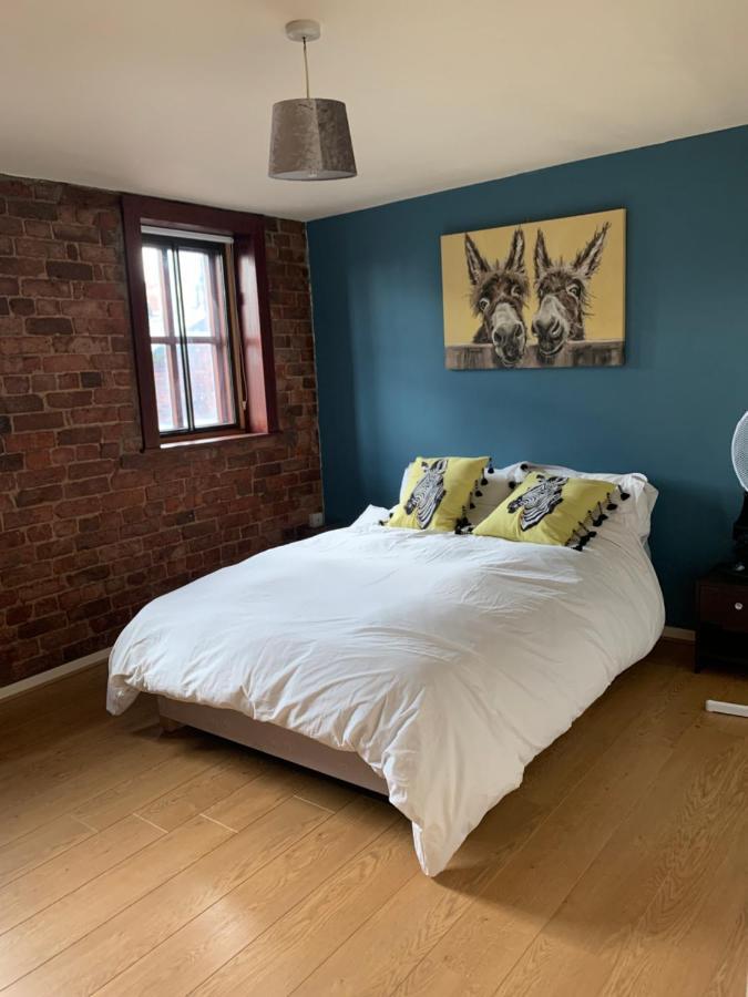 2 Bed Duplex Penthouse Apartment By Mathew Street Sleeps 6 Liverpool Exterior photo